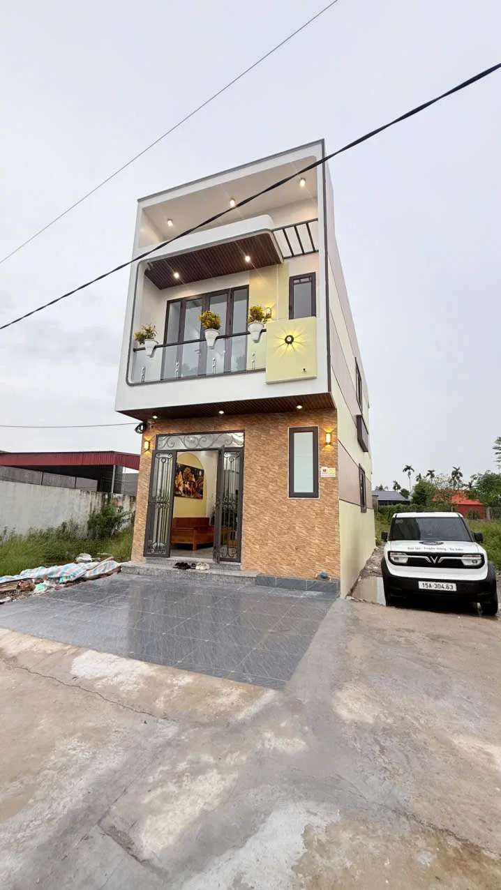 🔥 CĂN GÓC 2 TẦNG – KIỀU THƯỢNG, QUỐC TUẤN 🔥