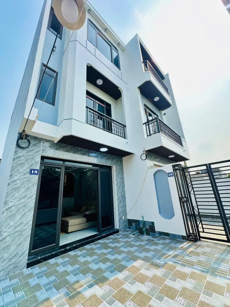 🧧🔥Chủ bán 2 căn nhà 3 tầng  tại chợ Hoàng Mai Đồng Thái.gần đường Wonbank. BV Việt Tiệp 2.